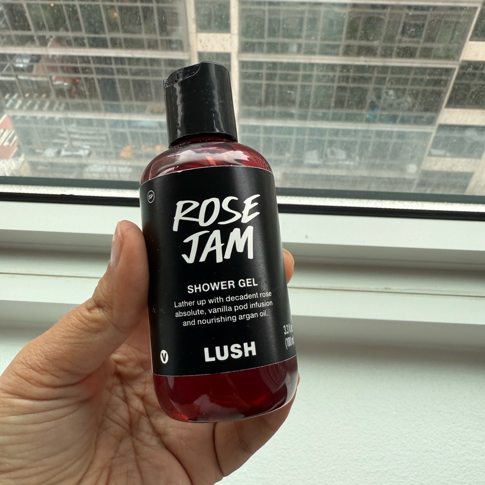 LUSH Rose Jam Shower Gel - NWT